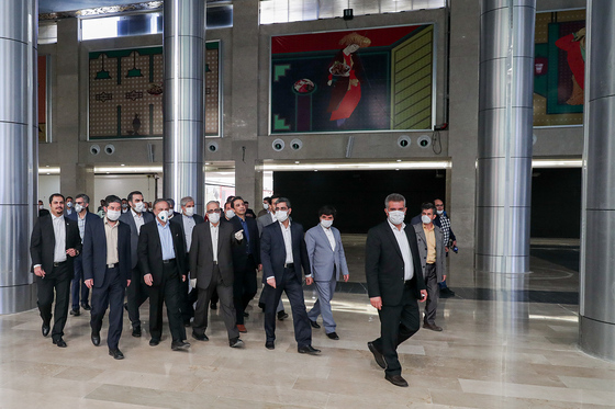 بازدید استاندار خراسان رضوی از روند عملیاتی پروژه پدیده شاندیز
