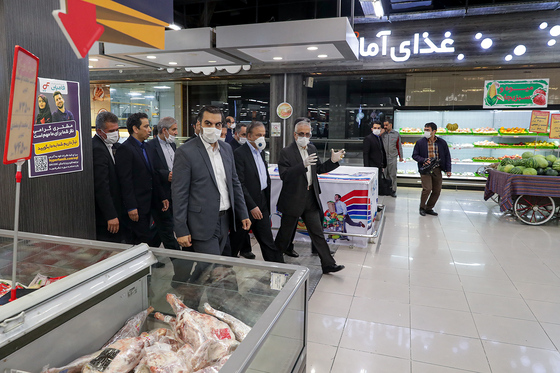 بازدید استاندار خراسان رضوی از روند عملیاتی پروژه پدیده شاندیز