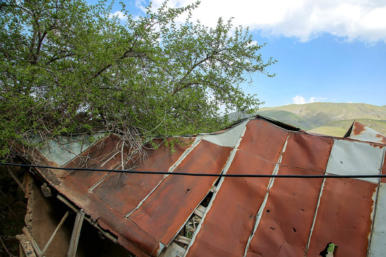 آغاز تخریب بافت تاریخی روستای کنگ