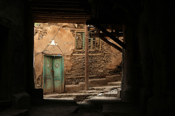 آغاز تخریب بافت تاریخی روستای کنگ