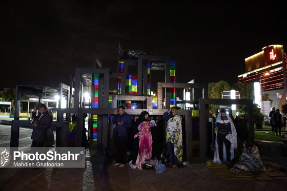 مراسم احیاء شب ۲۱ رمضان در خیابان های شهر