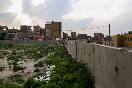 زندگی پشت ديوارهای بتنی