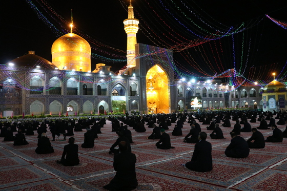آیین شکرانه خدمت به مناسبت بازگشایی حرم مطهر رضوی