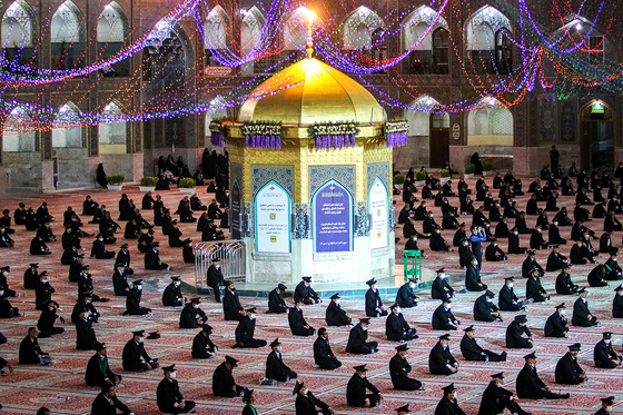 آیین شکرانه خدمت به مناسبت بازگشایی حرم مطهر رضوی