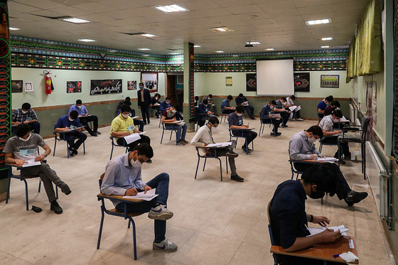 آغاز امتحانات نهایی دانش ­آموزان خراسان رضوی