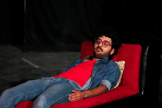 نمایش «جمعه سیزدهم»