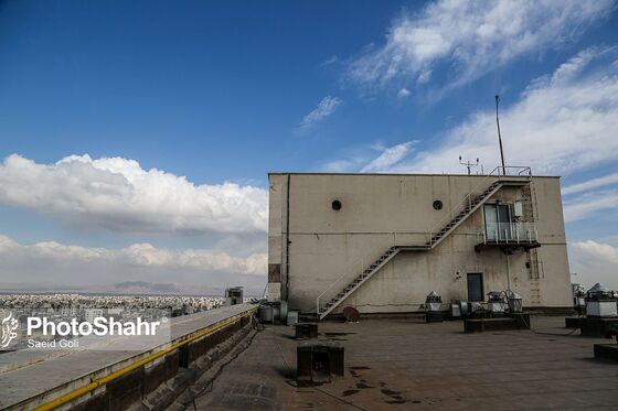 مجتمع زیست خاور واقع در میدان شریعتی مشهد