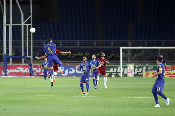 لیگ برتر فوتبال/مسابقه شهر خودرو مشهد و استقلال تهران