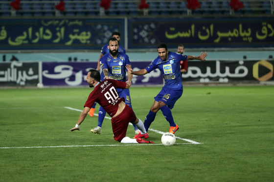 لیگ برتر فوتبال/مسابقه شهر خودرو مشهد و استقلال تهران