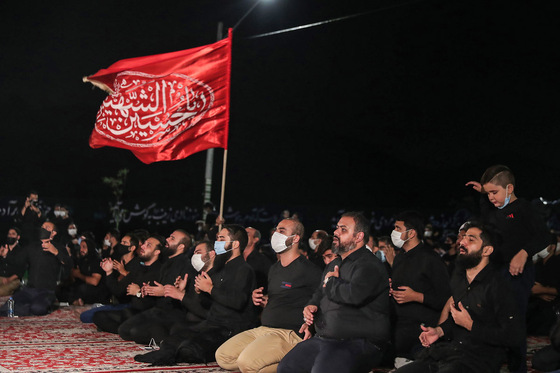 عزاداری شب دوم محرم در کوه پارک مشهد