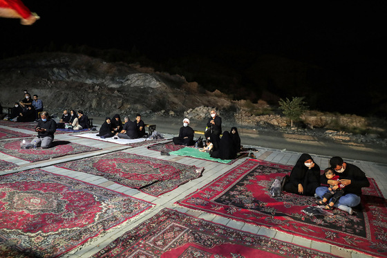 عزاداری شب چهارم محرم در کوه پارک مشهد