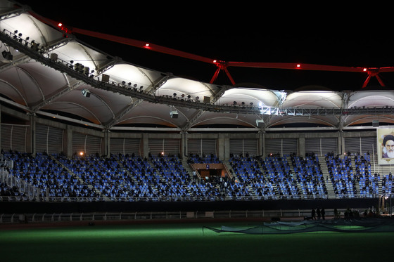 مراسم عزاداری شب عاشورا در ورزشگاه امام رضا (ع)