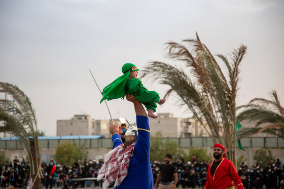 خیمه سوزان عصر عاشورا در قاسم آباد