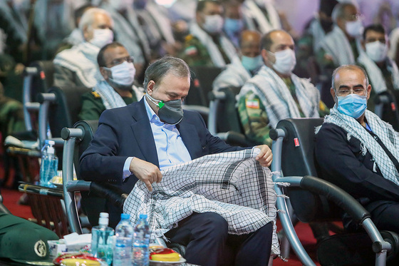 افتتاح نمایشگاه دستاورد‌های استانی دفاع مقدس در مشهد