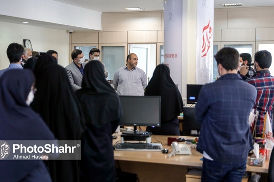 بازدید شهردار مشهد از روزنامه شهرآرا