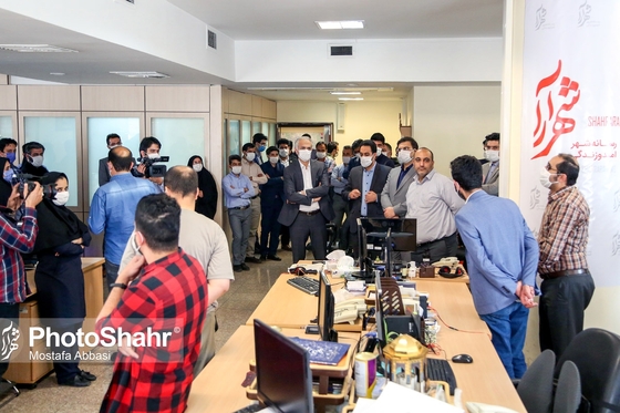 بازدید شهردار مشهد از روزنامه شهرآرا