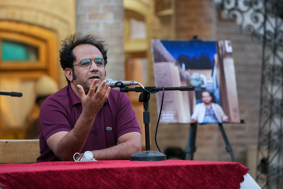 نشست تخصصی «ادبیات در آیینه شهر»