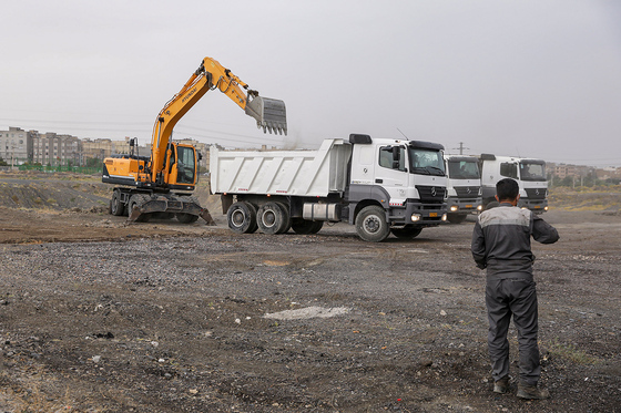 آغاز عميات اجرايی احداث رود پارک مشهد