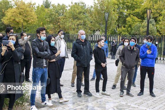 آرامگاه فردوسی در انتظار پیکر استاد شجریان