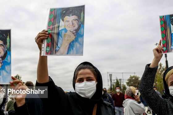 آرامگاه فردوسی در انتظار پیکر استاد شجریان