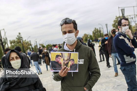 آرامگاه فردوسی در انتظار پیکر استاد شجریان