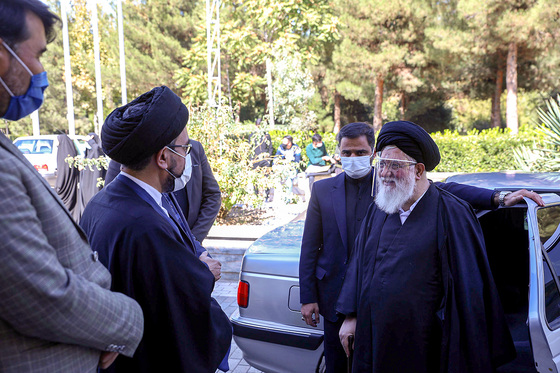 دیدار آیت الله علم الهدی با دانشجویان و تشکل های دانشجویی