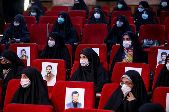 دیدار آیت الله علم الهدی با دانشجویان و تشکل های دانشجویی