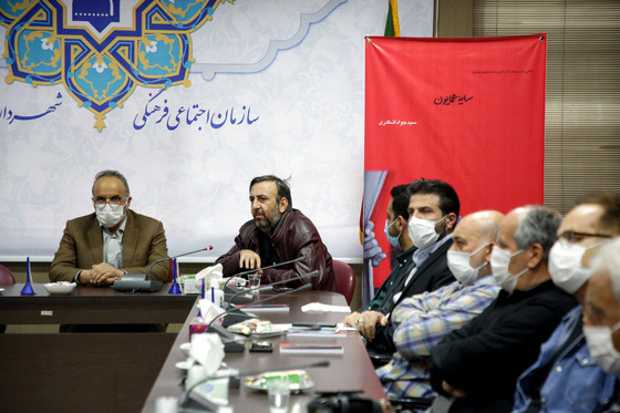 آئین رونمایی از کتاب 