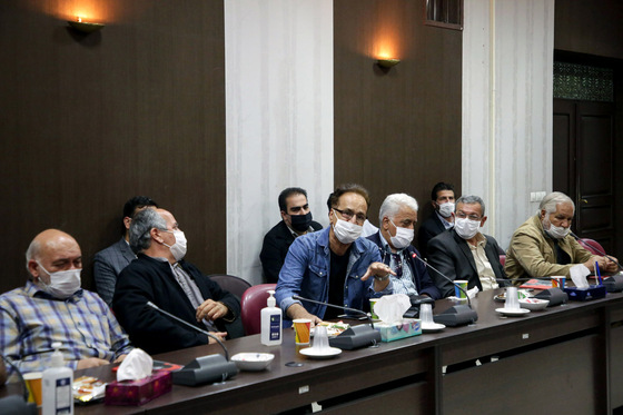 آئین رونمایی از کتاب 