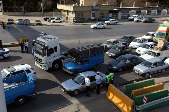 ممانعت از ورود خودروها به مشهد