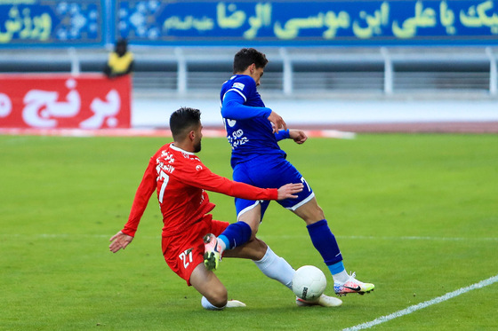 لیگ برتر فوتبال/ مسابقه شهر خودرو مشهد و استقلال تهران