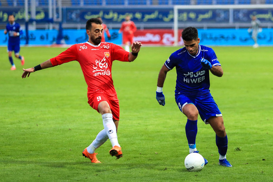 لیگ برتر فوتبال/ مسابقه شهر خودرو مشهد و استقلال تهران