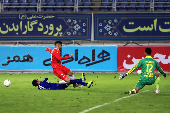 لیگ برتر فوتبال/ مسابقه شهر خودرو مشهد و استقلال تهران
