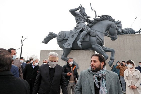 افتتاح مسیر دسترسی آرامگاه فردوسی به کهن‌ دژ توس