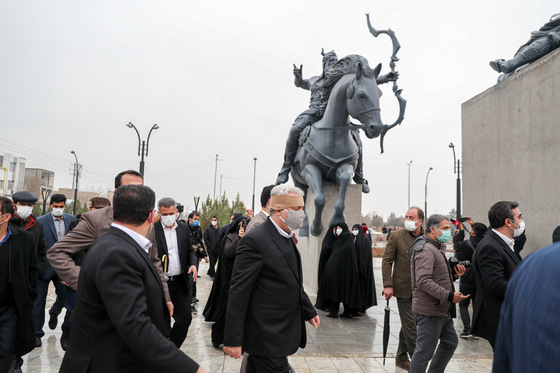 افتتاح مسیر دسترسی آرامگاه فردوسی به کهن‌ دژ توس