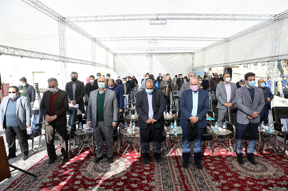 آغاز عملیات اجرایی پارکینگ عمومی توحید و تکمیل پارکینگ هشت آباد 