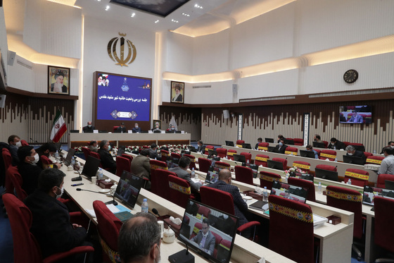 جلسه بررسی وضعیت حاشیه شهر مشهد با حضور رئیس بنیاد مستضعفان