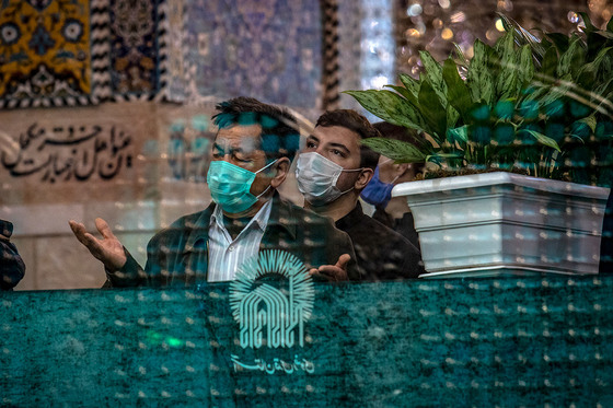 روضه منوره و ضریح مطهر امام رضا (علیه السلام)
