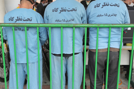 نمایشگاه کشفیات پلیس مشهد در جریان اجرای دهمین مرحله از طرح ثامن