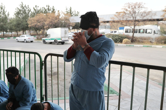 نمایشگاه کشفیات پلیس مشهد در جریان اجرای دهمین مرحله از طرح ثامن