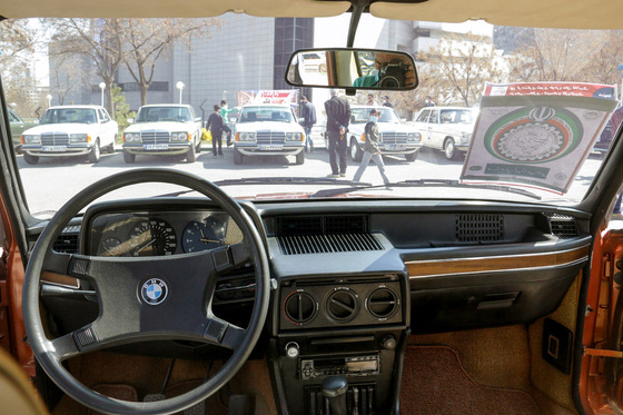 تور گردشگری خودروهای کلاسیک و تاریخی‎ در موزه بزرگ خراسان