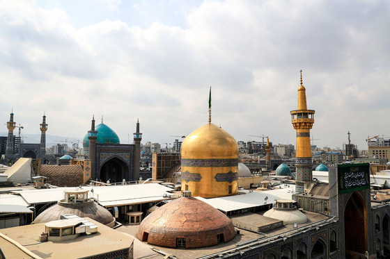 مراسم تحویل سال 1400 در حرم مطهر امام رضا (ع)
