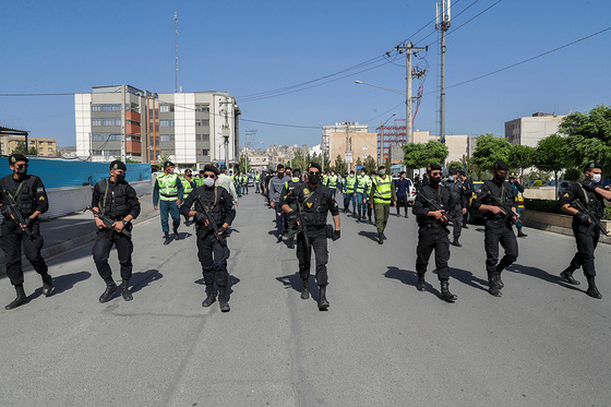 گرداندن حادثه‌آفرینان چهارشنبه‌سوری در سطح شهر
