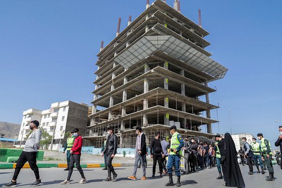 گرداندن حادثه‌آفرینان چهارشنبه‌سوری در سطح شهر