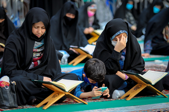 محفل بزرگ قرائت قرآن در حرم مطهر رضوی