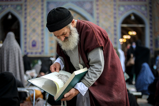 محفل بزرگ قرائت قرآن در حرم مطهر رضوی