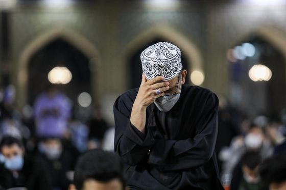 مراسم احیاء شب 19 ماه مبارک رمضان در حرم مطهر رضوی