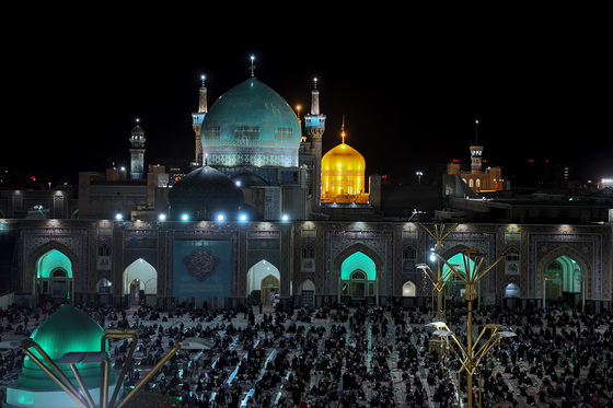 مراسم احیاء شب 19 ماه مبارک رمضان در حرم مطهر رضوی