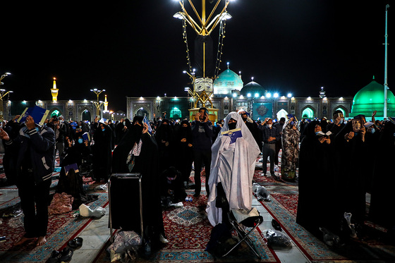 مراسم احیاء شب 19 ماه مبارک رمضان در حرم مطهر رضوی
