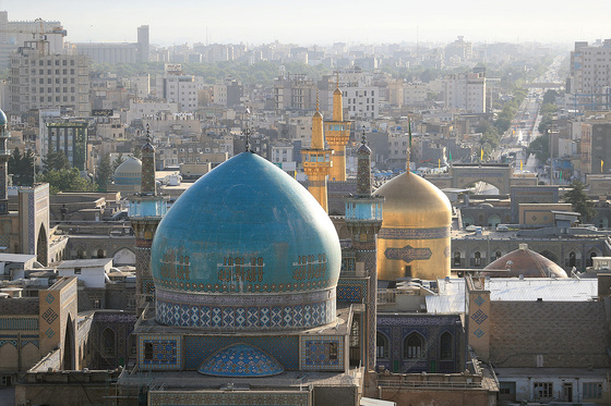 اقامه نماز عید سعید فطر در حرم مطهر رضوی
